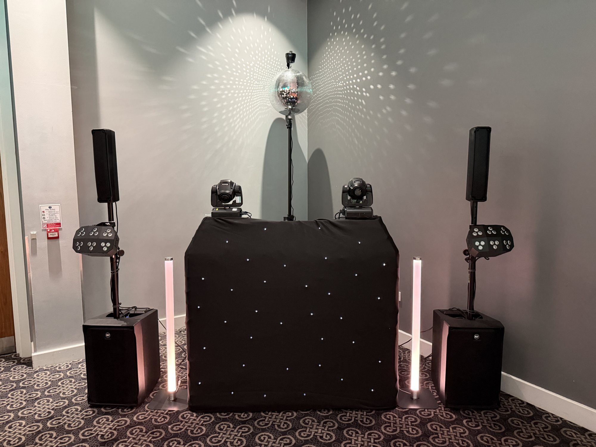 Black Classic DJ Set Up