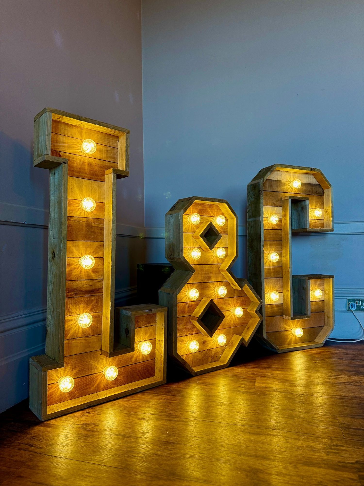 4ft Rustic Letters